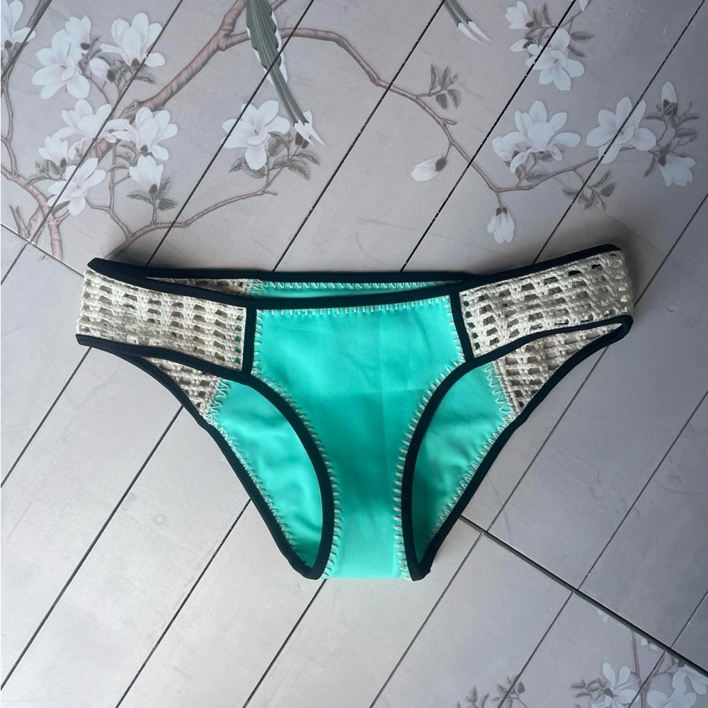 Victoria’s Secret bikini bottom